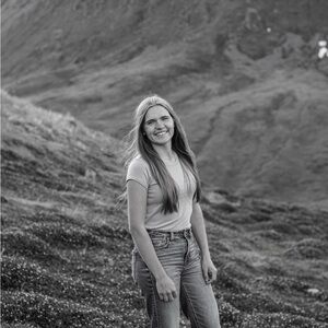 Meet your Posher, Julianna